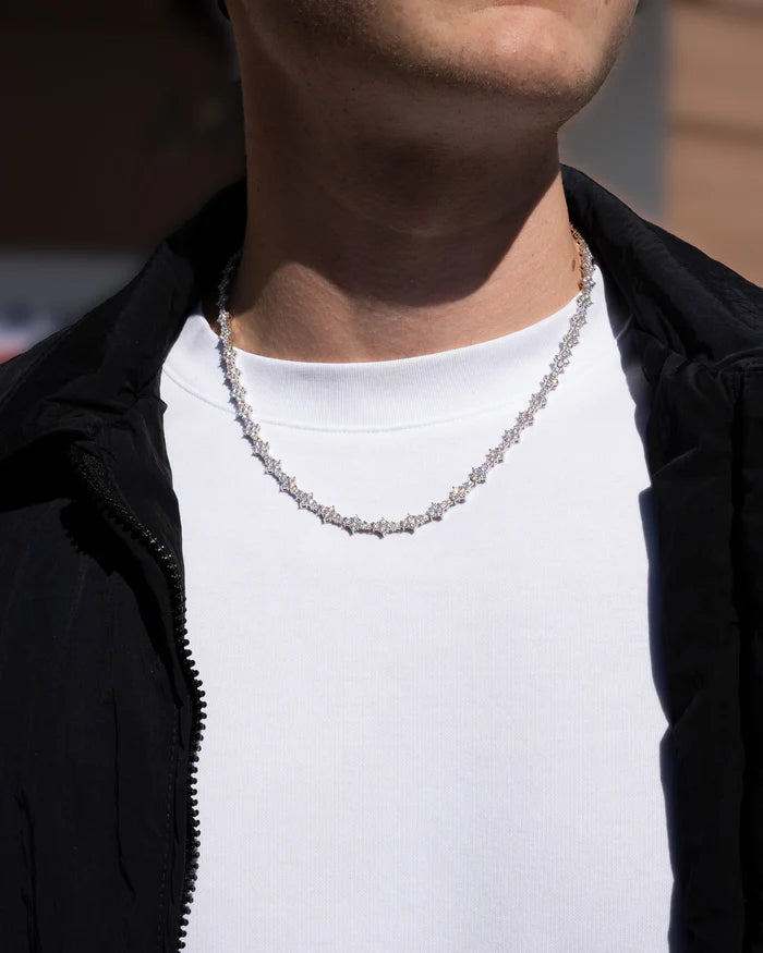 Moissanite Thorn Chain